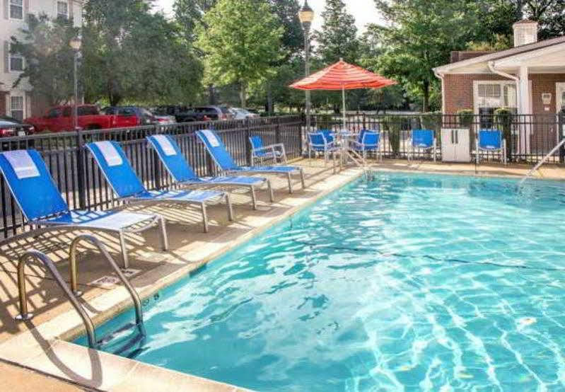 Extended Stay America Suites - Newport News - Yorktown Экстерьер фото